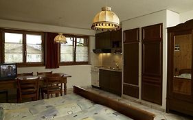 Hotel-Gite Rural A 3 Km De Delemont